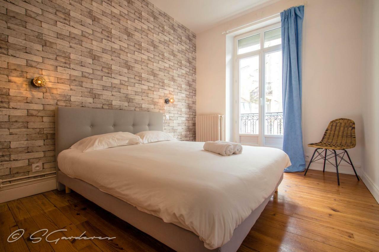 Pau'S Appart Apartment Екстериор снимка