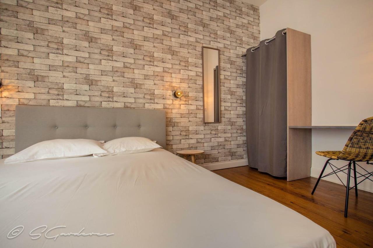 Pau'S Appart Apartment Екстериор снимка